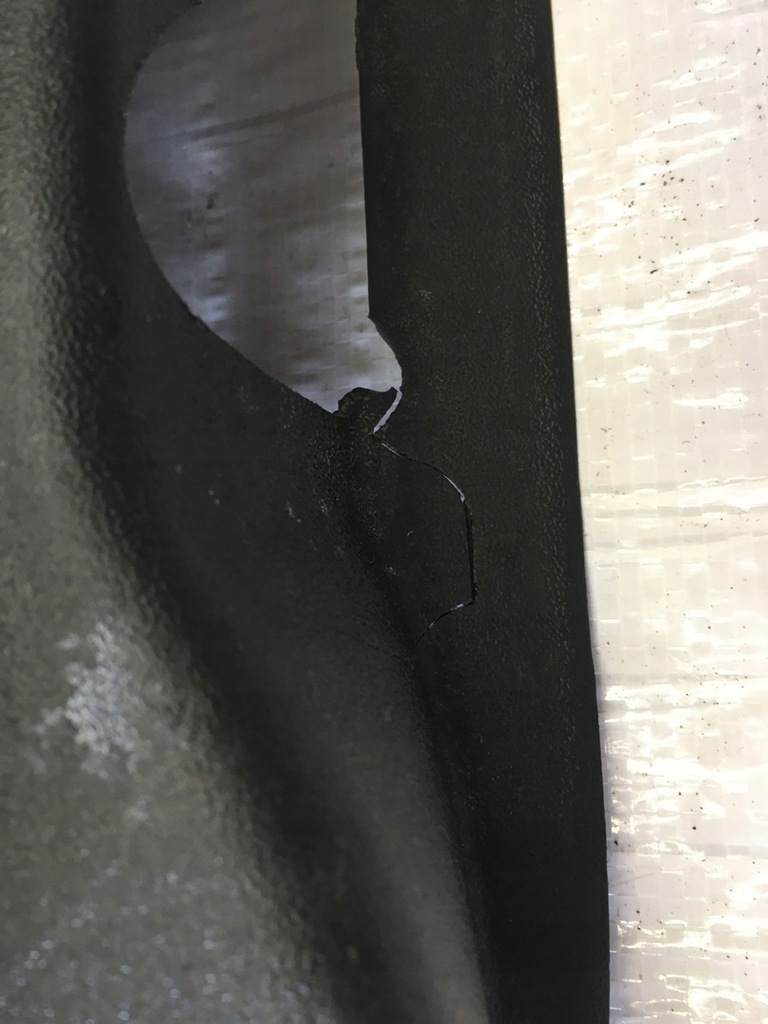 фото №10, Vw new beetle защита поперечина багажника задняя 1c0863459e