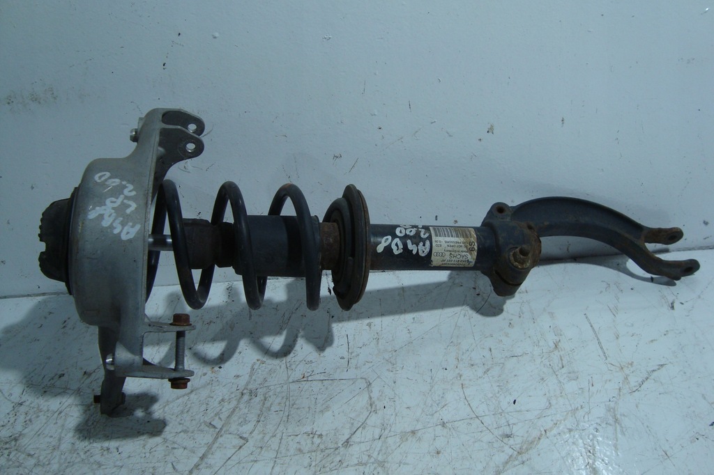 фото №1, Поворотный кулак mcphersoon левый перед audi a4 b8 07-15