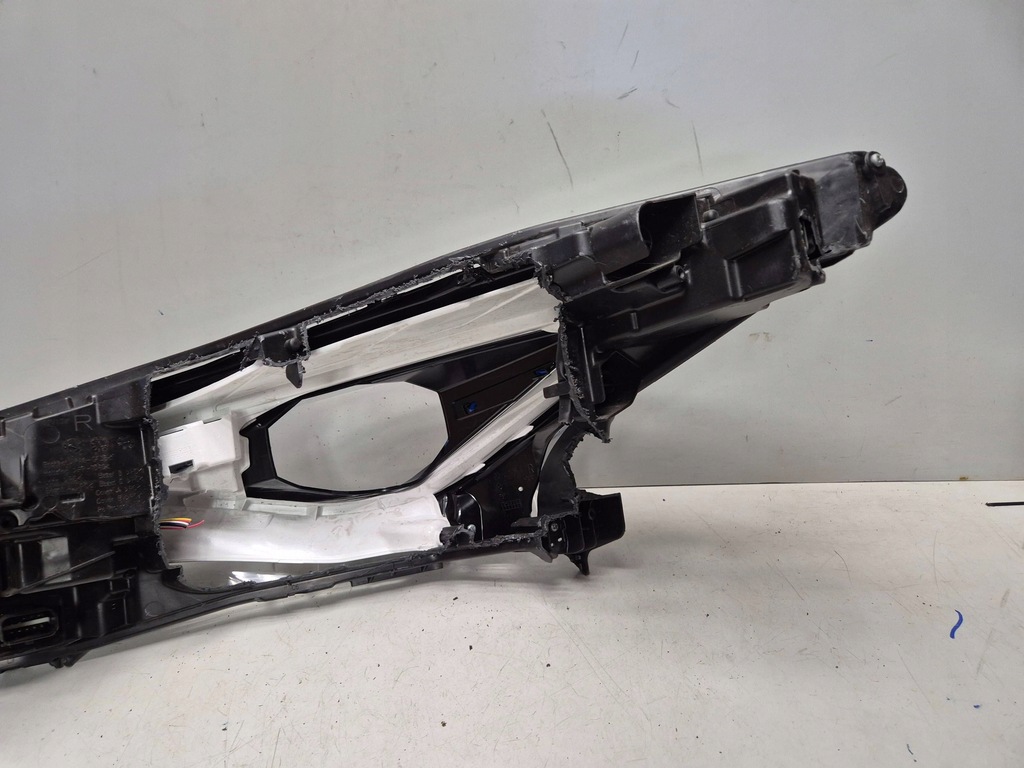 фото №8, Renault zoe 2 lift full led pure vision стекло декоры лампы передняя правая