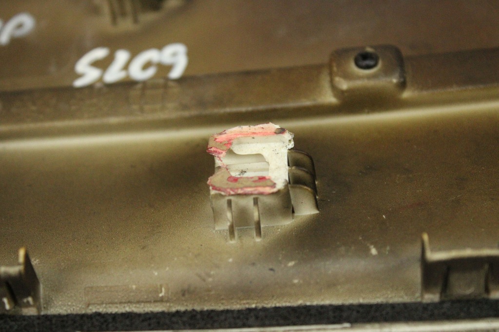 фото №8, Оригинальный впуск воздуха решётка капот правая kia stinger 86420-j5300