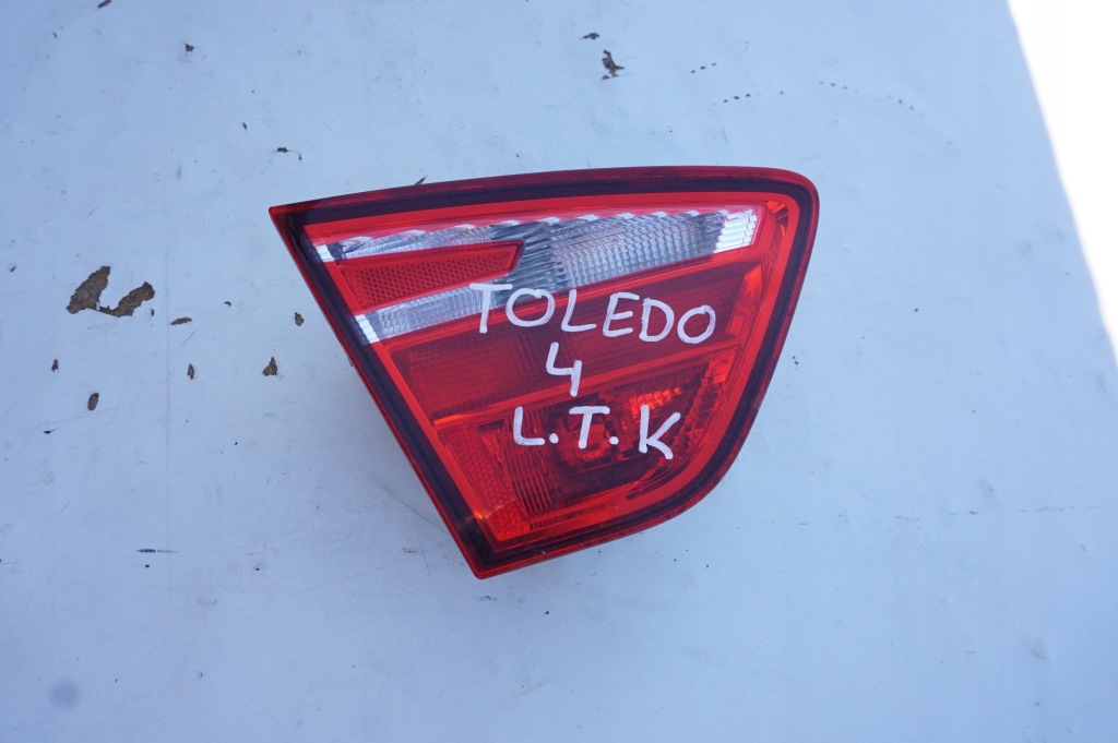 фото №1, Лампа крышки левый задняя seat toledo iv 4