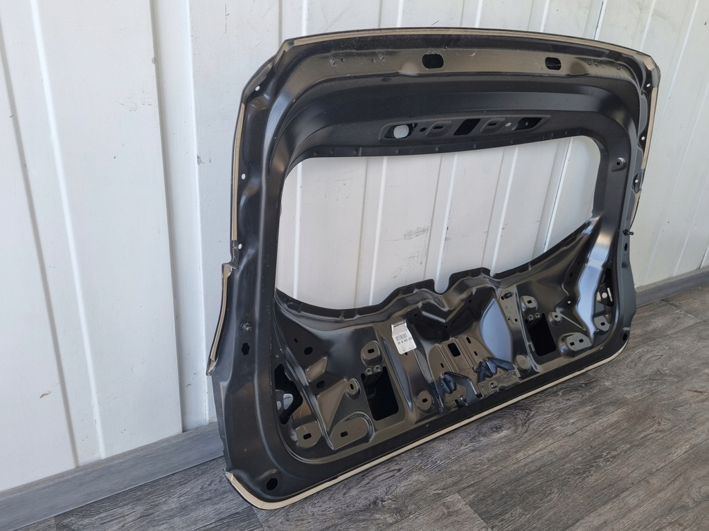 фото №12, Крышка багажника задняя renault clio v nowa оригинальная ----