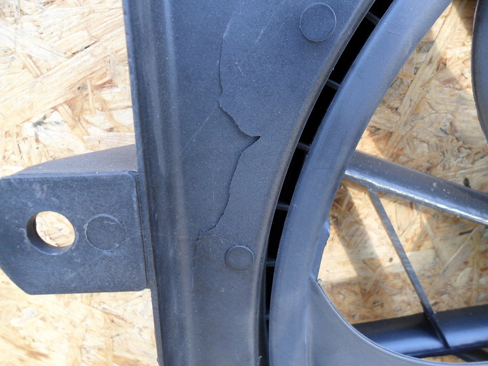 фото №16, Chrysler pt cruiser pt 2001- вентилятор кондиціонер