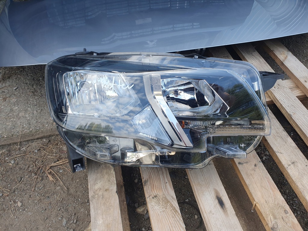 фото №8, Peugeot rifter капот бампер 2x лампа 2x крила kca