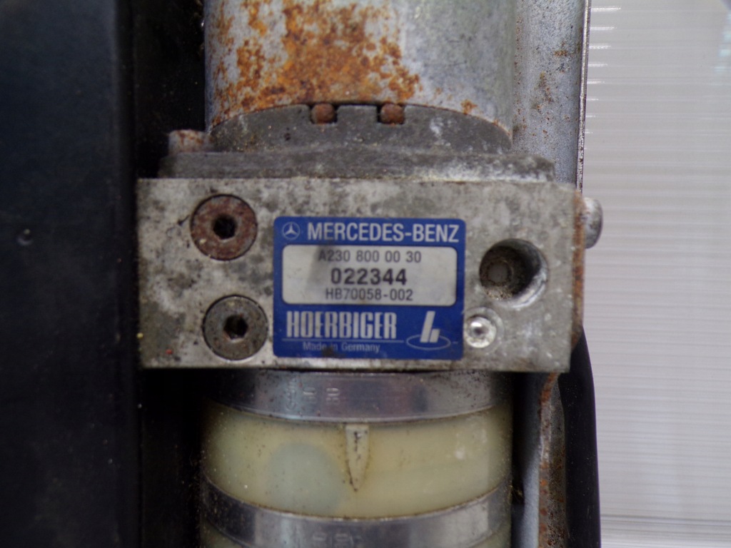 Насос дах mercedes sl r230 2308000030 Оригінал