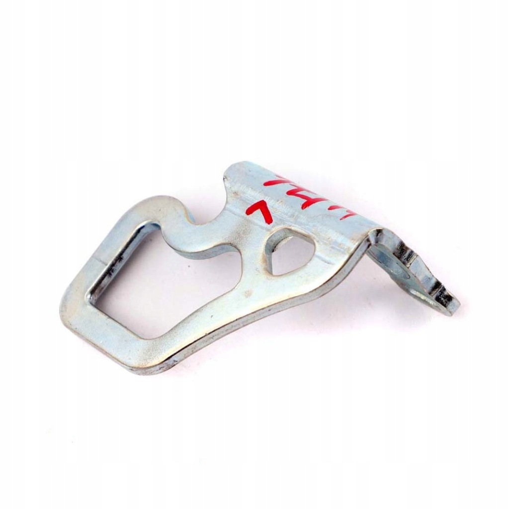 Купить Mercedes cla w176 c117 крепление клипса заднего сиденья левый a1769200000