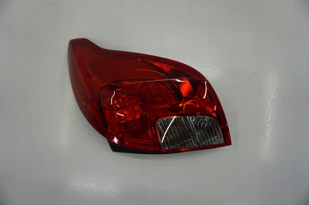 фото №1, Opel mokka лампа правий задня