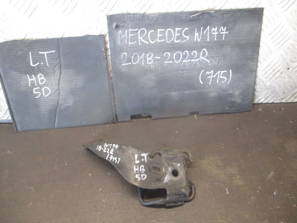 Купити Кронштейн isofix лівий задній a1779201800 hb mercedes w177 18-22 r.