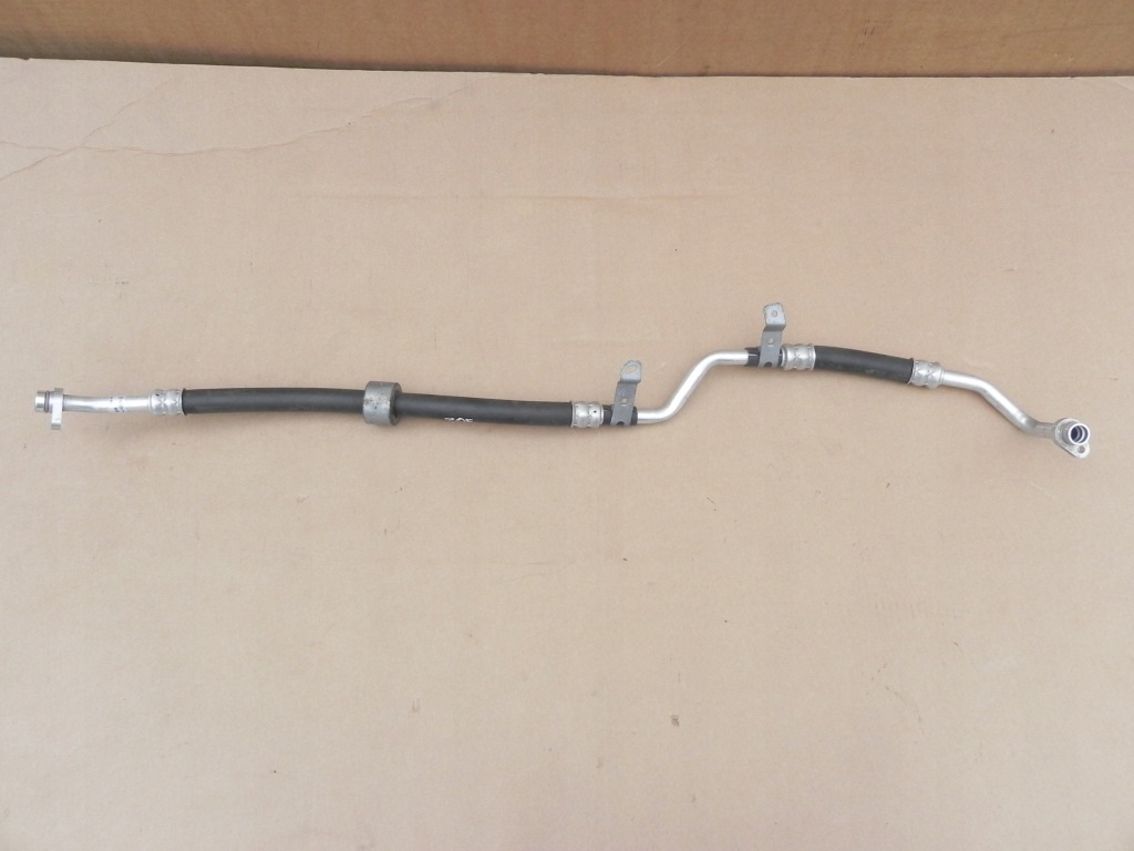 фото №1, Renault zoe i шланг waz кондиционера 924541321r