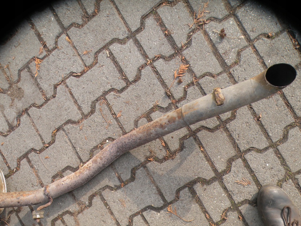 фото №10, Volvo s40 ii lift 1.6 d гасник вихлоп