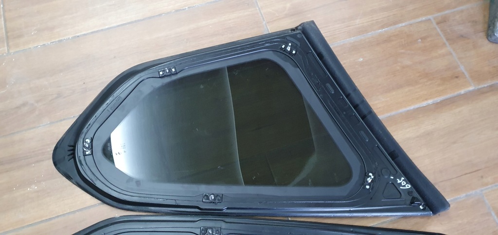 фото №6, Стекло кузовная треугольник правая hyundai santa fe iv