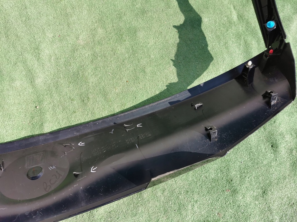 фото №11, Nissan leaf ii 17- накладка спойлер кришки багажника задня задній 960325sk0a