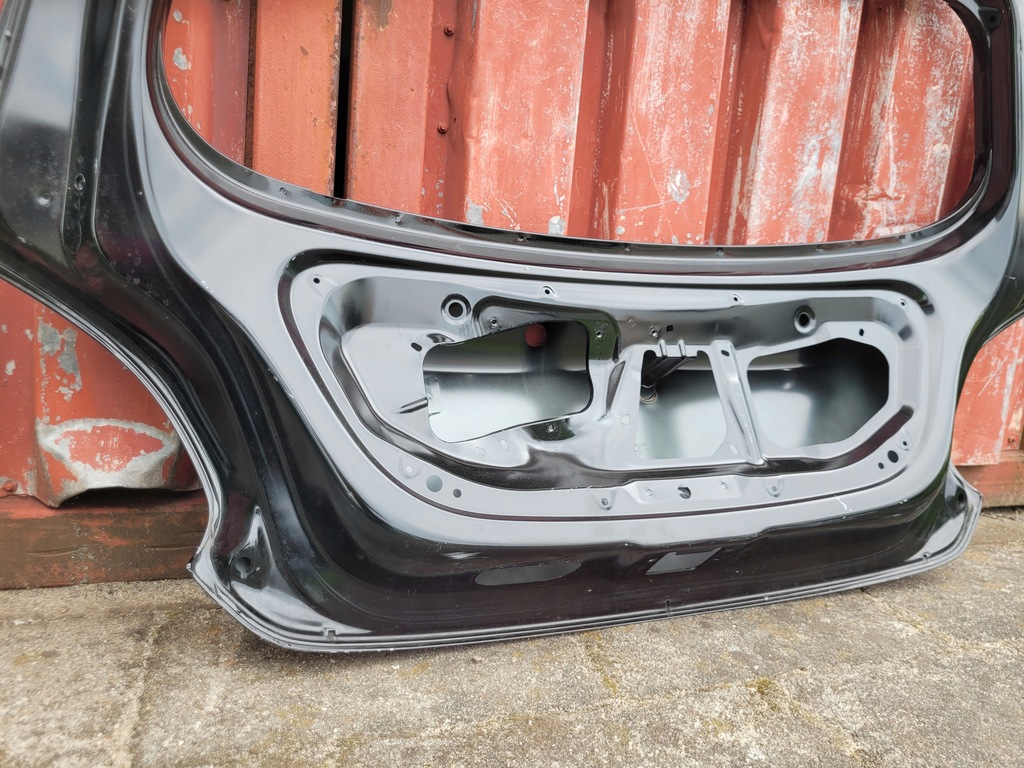 фото №11, Крышка багажника багажника mitsubishi space star 2012-