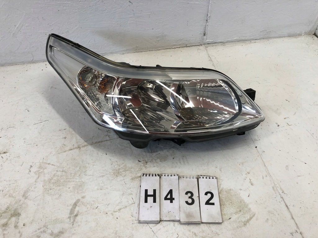фото №1, Citroen c4 лампа правая 04 - 10