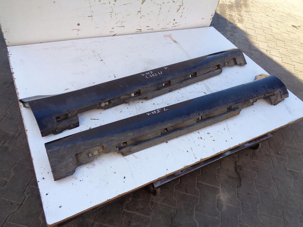 фото №1, Молдинг поріг права volvo v40 ii 452-46