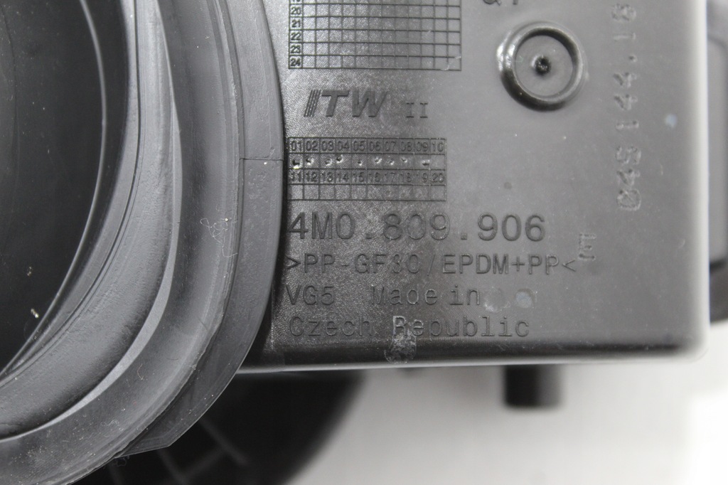 фото №6, Audi q7 4m крышка заливной топлива 4m0809906 lc9x