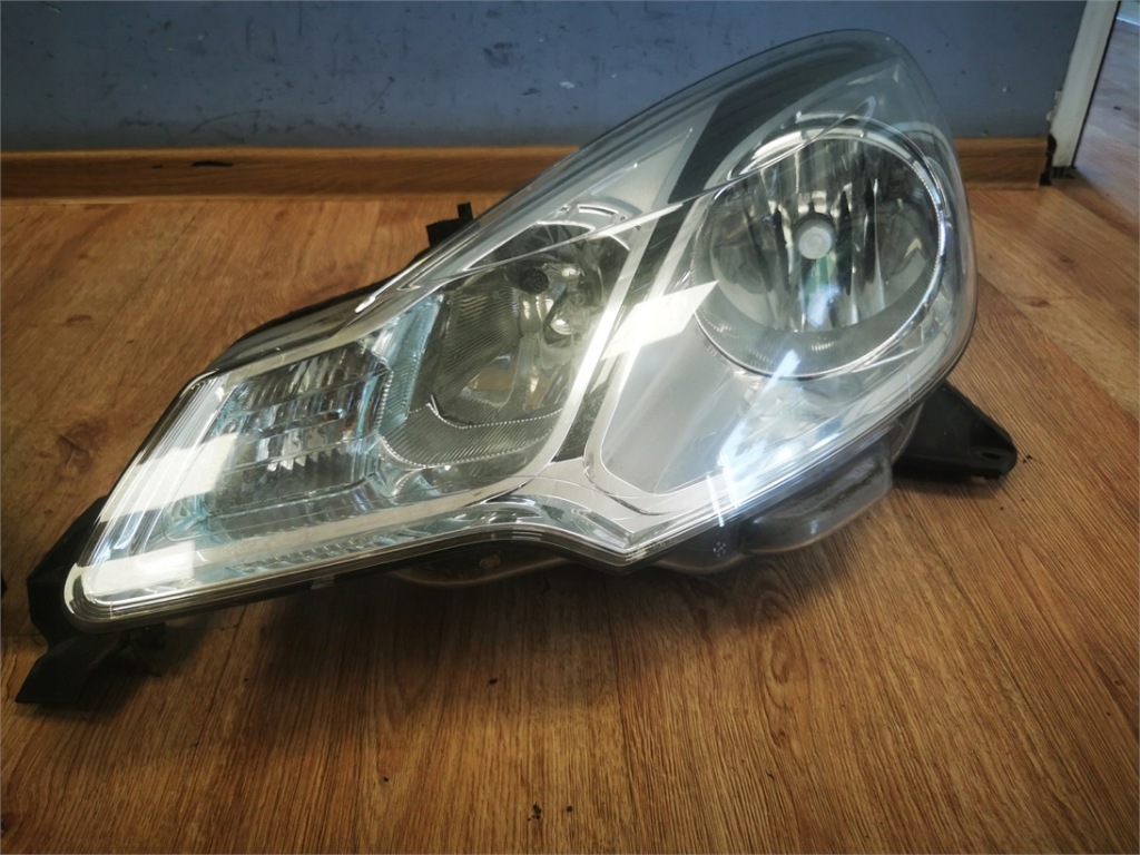 фото №5, Citroen ds3 лампа ліва перед демонтаж anglik