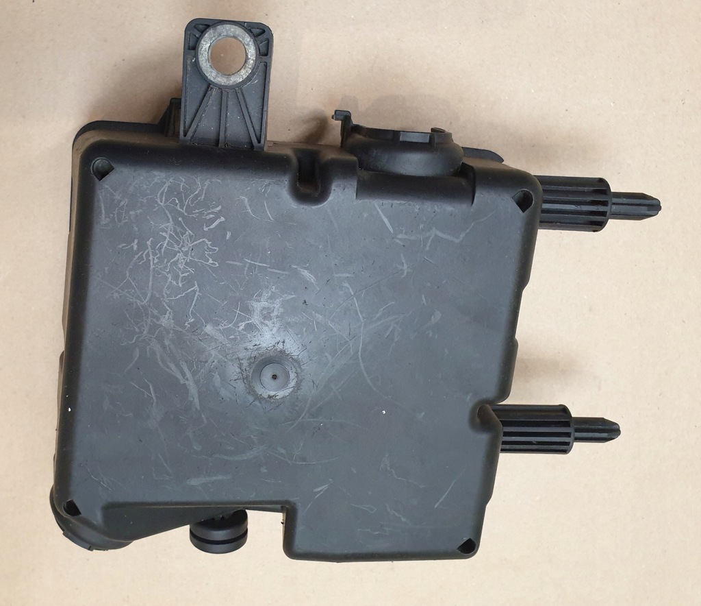 фото №13, Коробка предохранителей корпус renault laguna iii 2.0 16v 284b10001r-c оригинальный номер