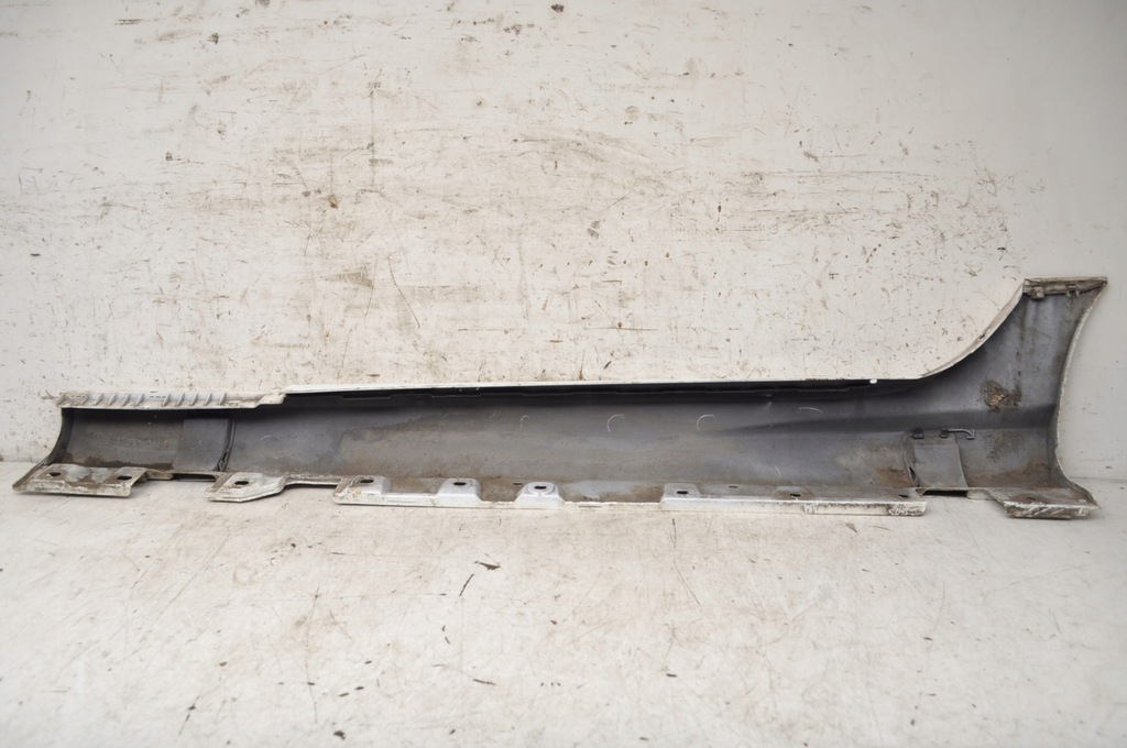 фото №9, Mercedes w172 r172 накладка порог правая amg a1726980354