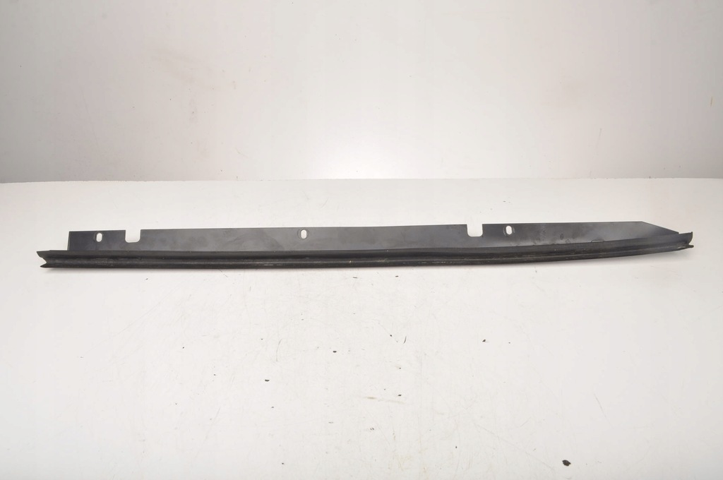 фото №7, Db7 vantage молдинг скло передня права