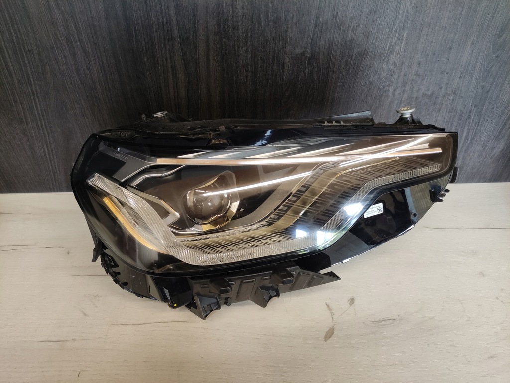 фото №1, Лампа перед led адаптивный gold bmw 2 g42 5a320f4