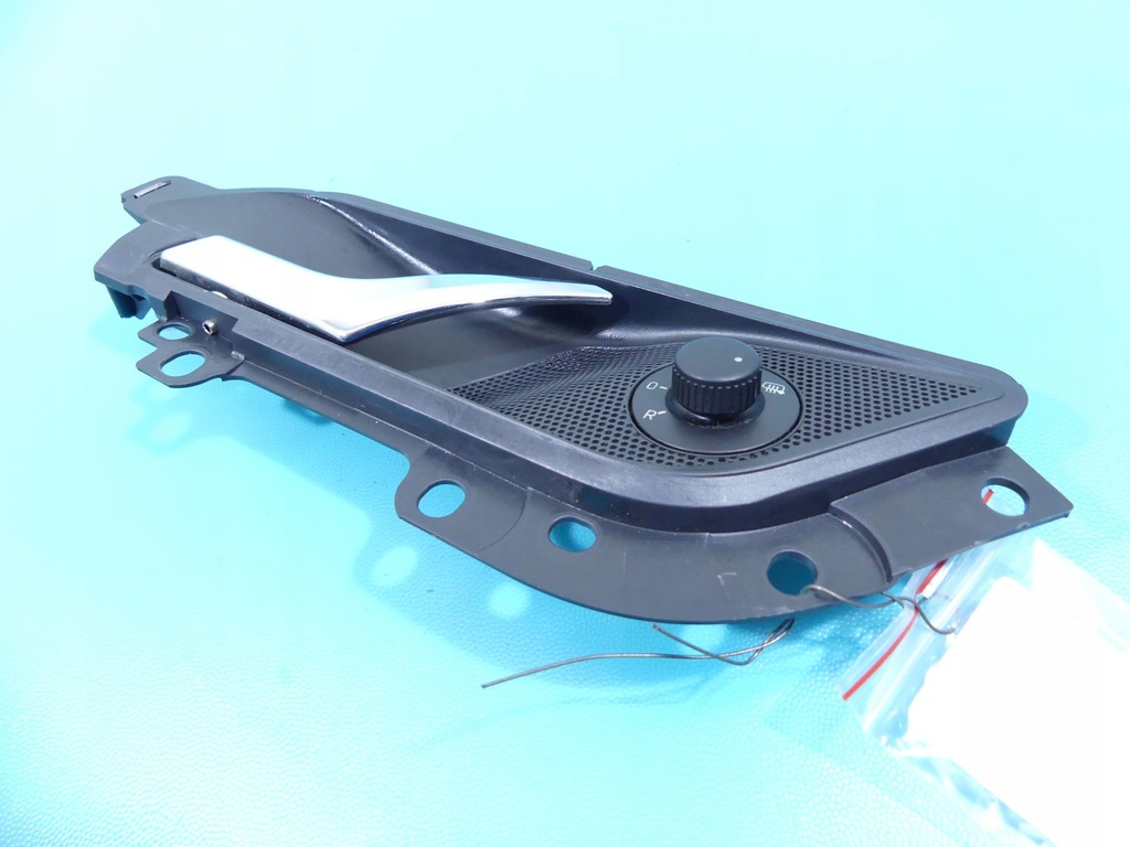 фото №1, Ручка внутренняя перед левая skoda rapid 5jb867011a