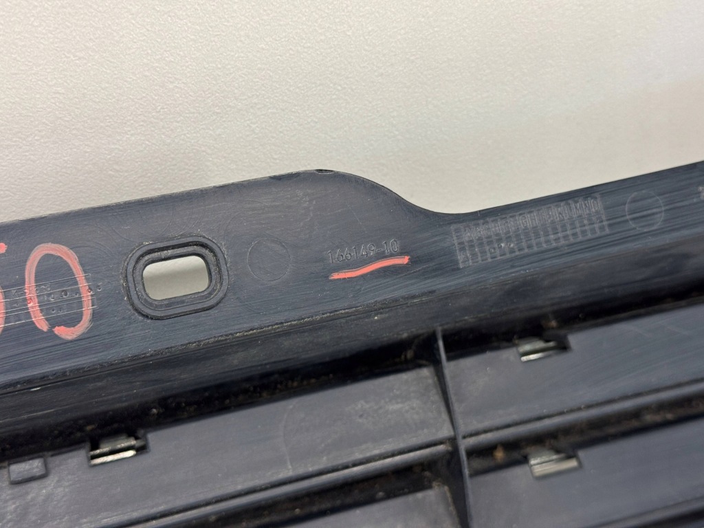 Mini cooper r56 решётка радиатора решётка  радиатора 166149-10 Цена