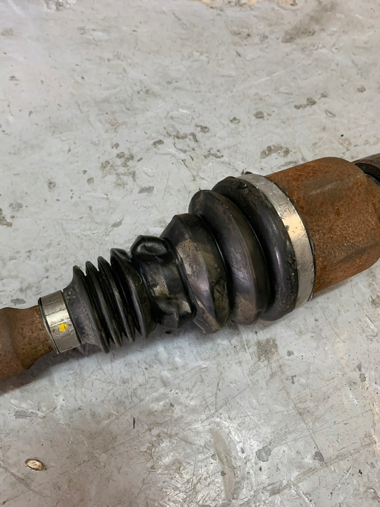 фото №7, Renault zoe ii приводной вал правая 391005763r