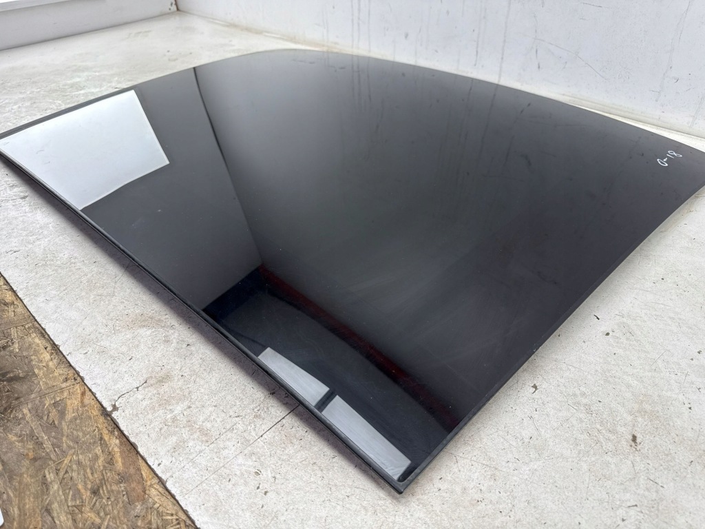 Volkswagen golf viii 2023 середина стеклянный люк с Разборки