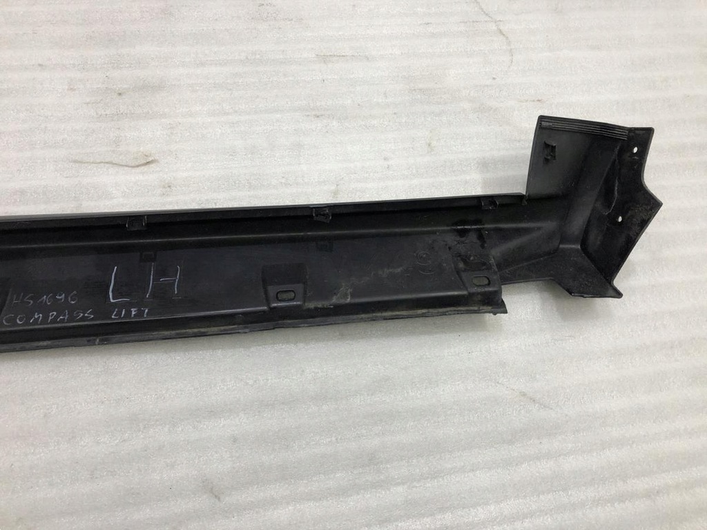 фото №9, Молдинг порог левая jeep compass i lift 05182573ab