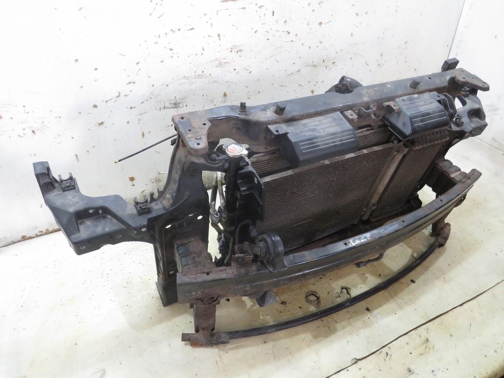 фото №4, Pas передний усилитель радиатор carens iv 1.7 crdi