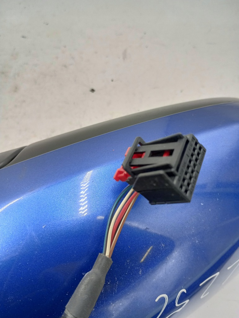 фото №11, Зеркало правое audi a3 8p 5pin lz5c 8p1858532