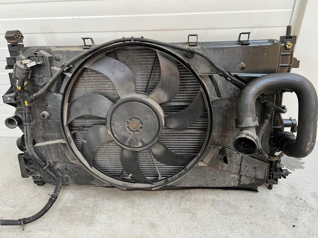 фото №13, Комплект радіатор радіатор opel astra j