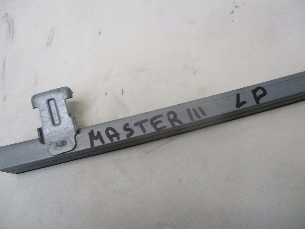 фото №2, Направляющая стекло левый перед renault master iii