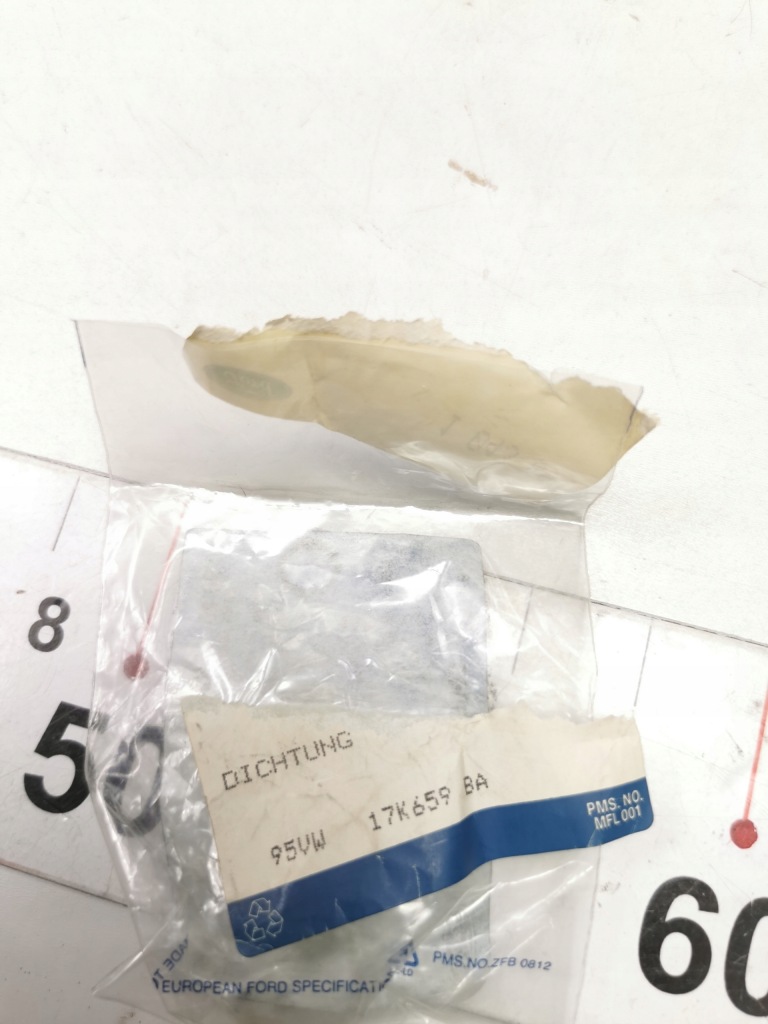 Уплотнение, омыватель фара ford galaxy 2000-2006 vy оригинальный номер 1043695 Киев