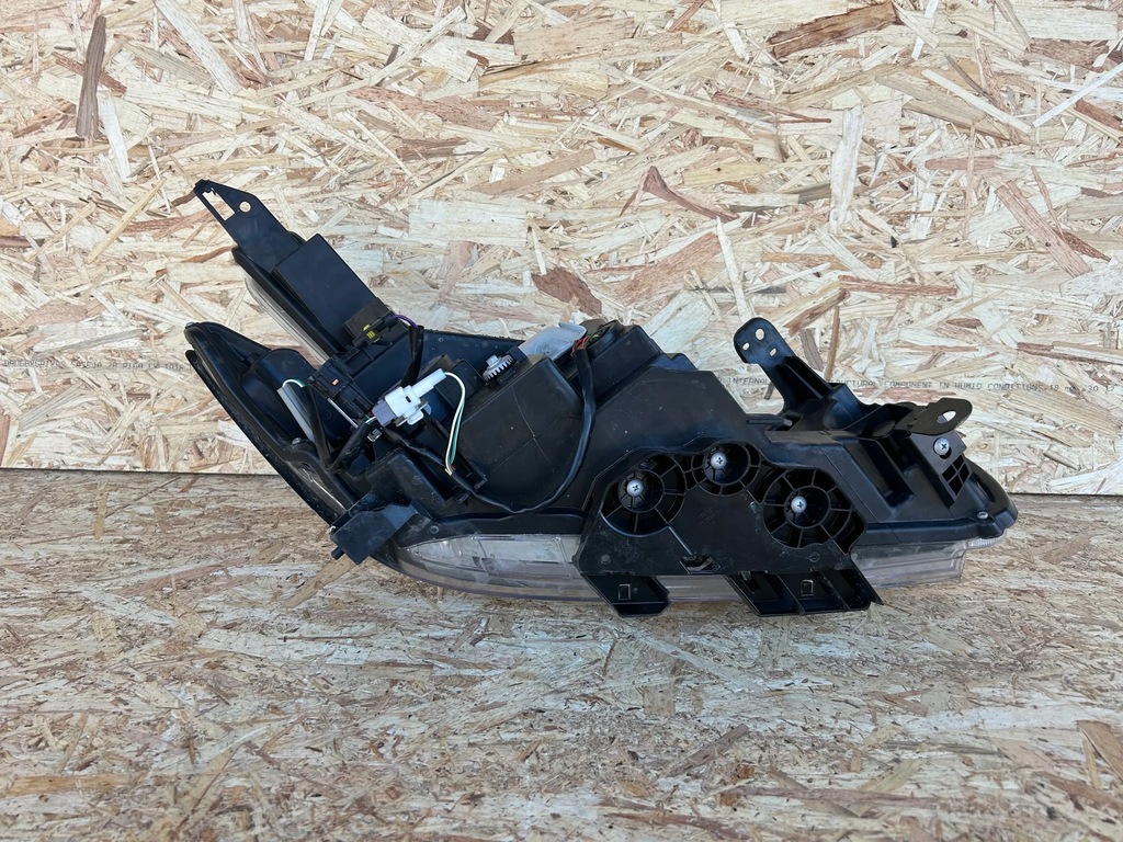 фото №10, Nissan murano z52 2017 лампы передние