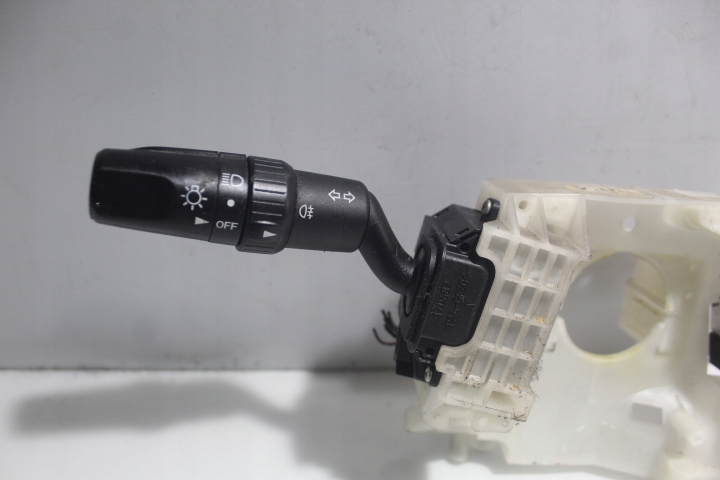 фото №3, Переключатель комбинированный света mazda 3 i