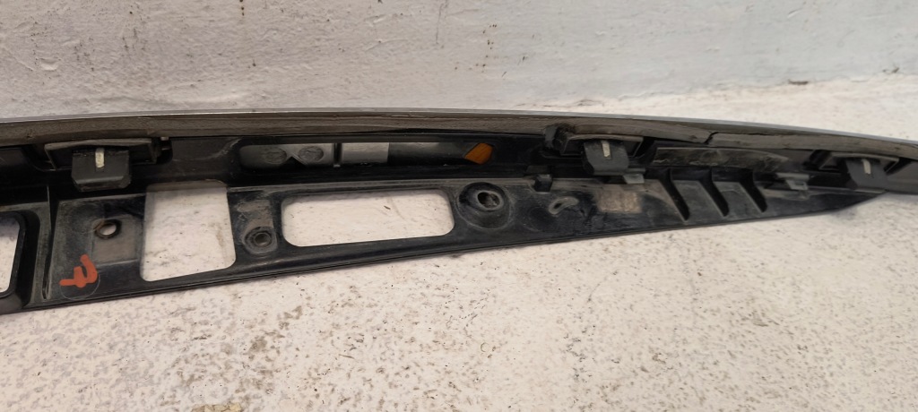 Молдинг накладка накладка кришки задня tesla model s Ціна