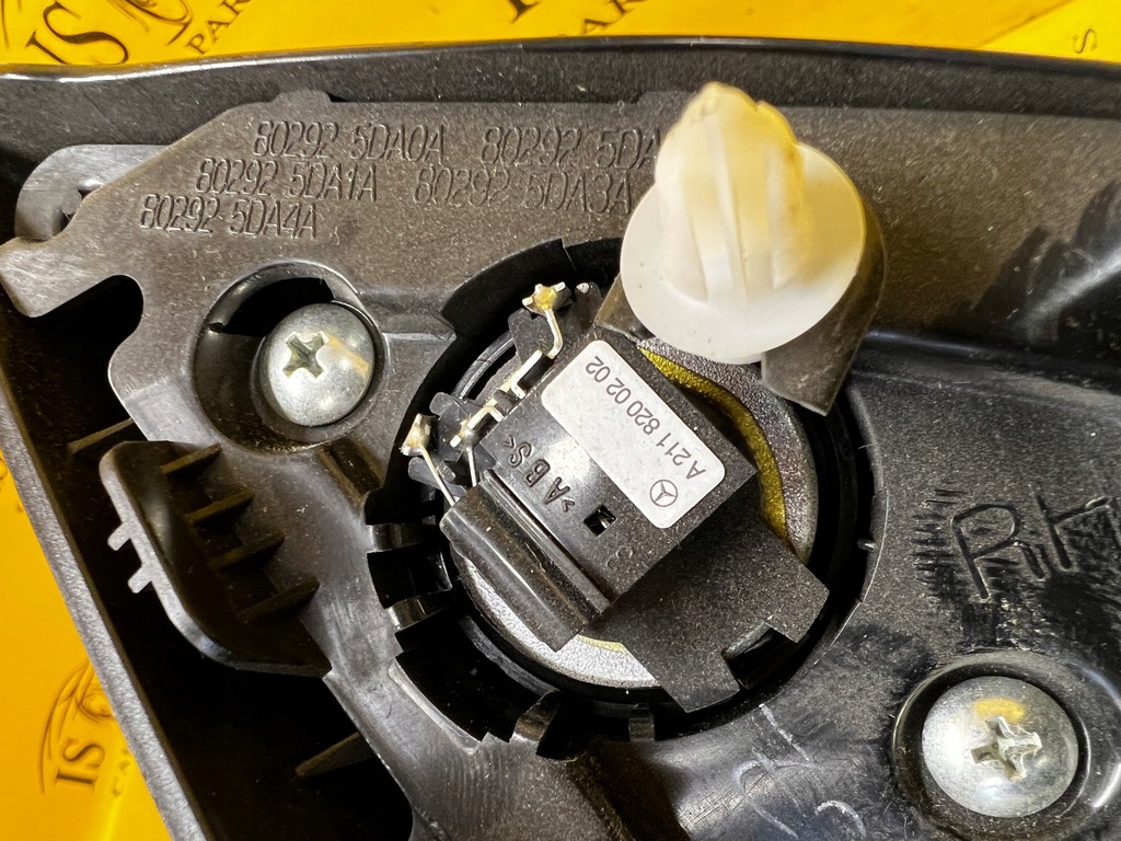 фото №7, Динамик правый треугольник защита зеркало infiniti q30