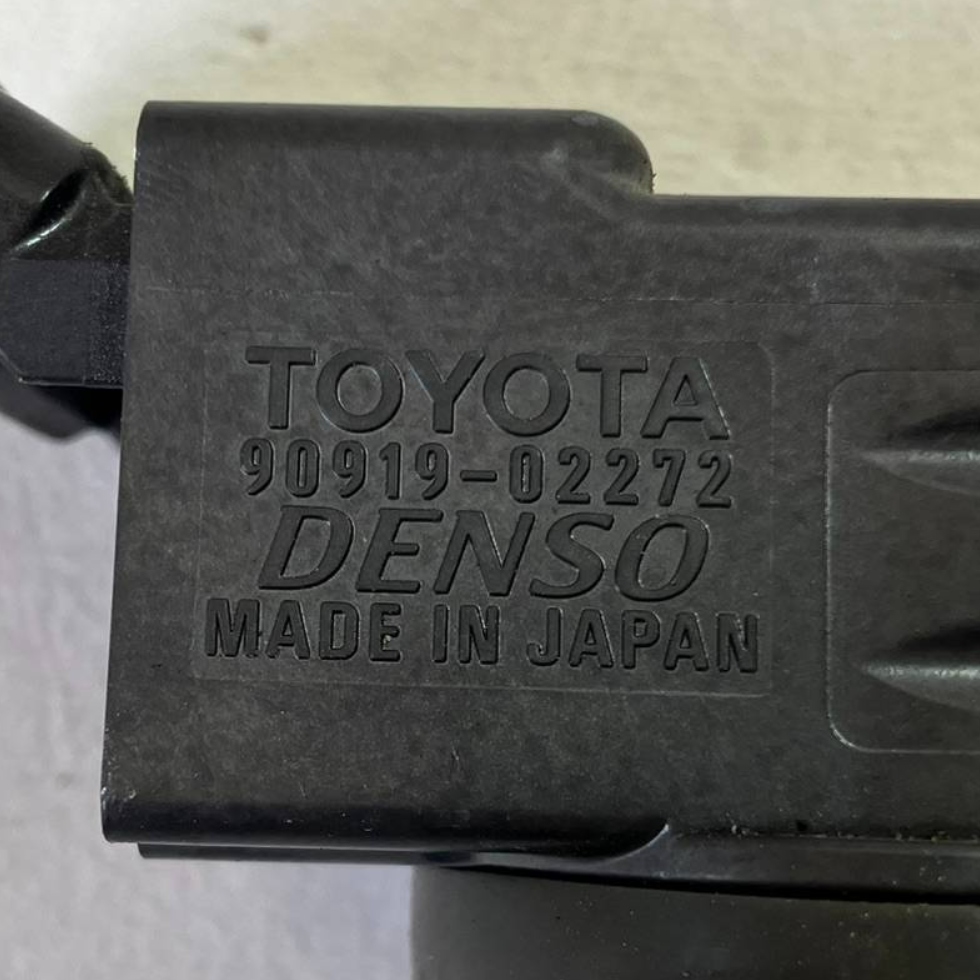 фото №5, Corolla e21 c-hr prius iv 1.8 гибрид катушка зажигания катушки 90919-02272