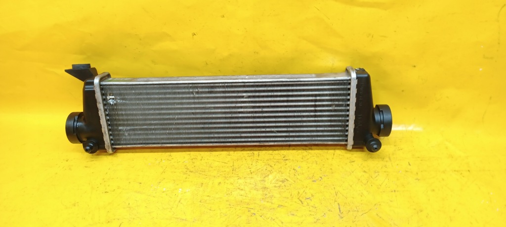 Купить Радиатор интеркулер a-klasa w168 a1685000000 1,7d