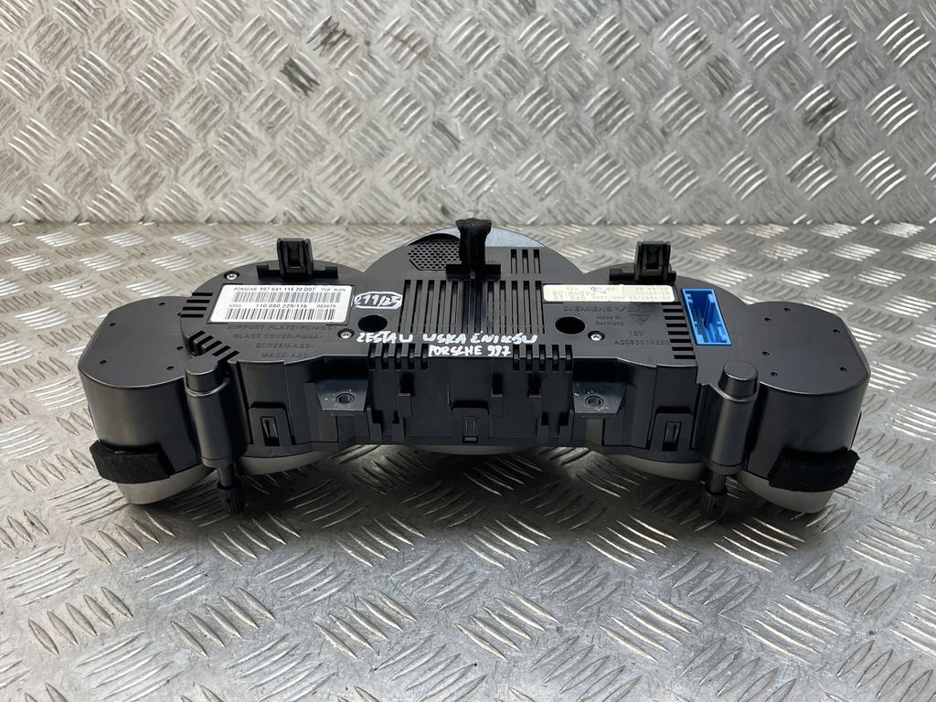 фото №9, Porsche оригинальный номер 99764111520 911 997 набор индикаторов спидометр