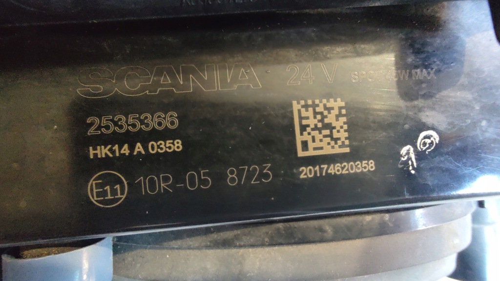 фото №5, Противотуманная фара крышный scania s r ngs комплект 2535367 2535366