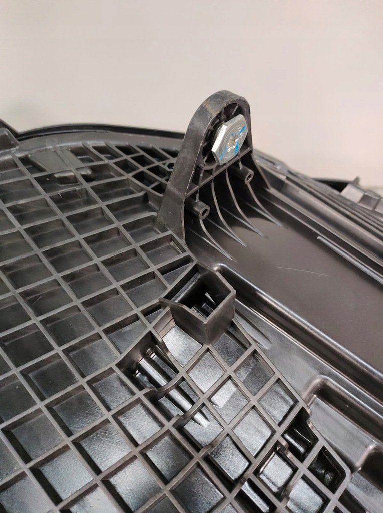 фото №12, Mercedes eqs suv 296 x296 лампа левая передняя digital light комплектная