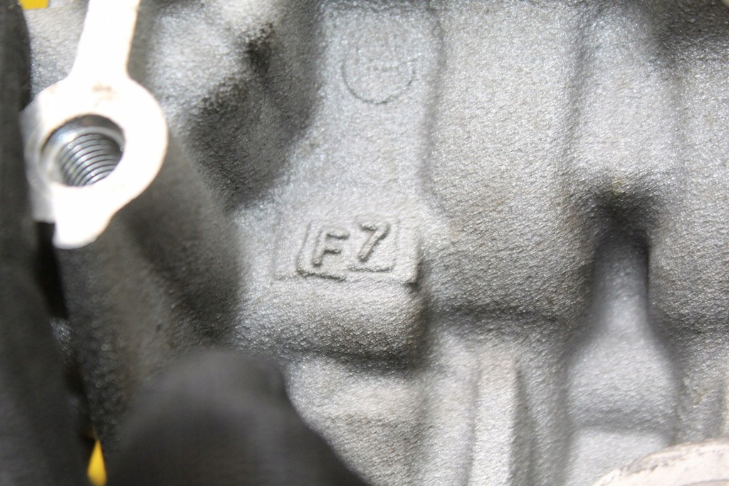 фото №14, Головка mazda 2 1.5 b sky-active p54g p501