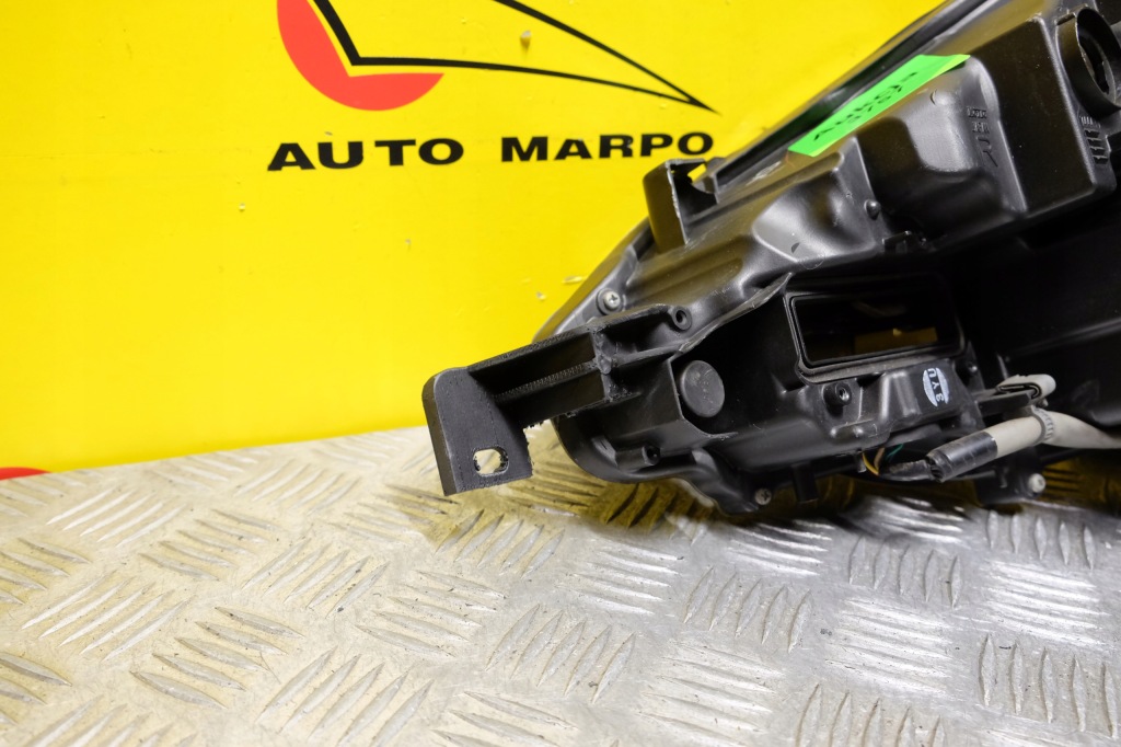 Купити Lexus is is250 is350 2013- фара фара full led правий америка