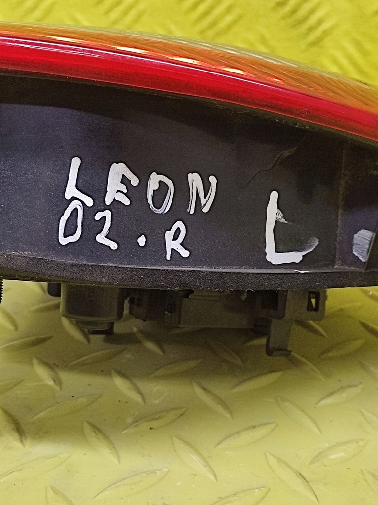 фото №9, Seat leon i лампа левый задняя