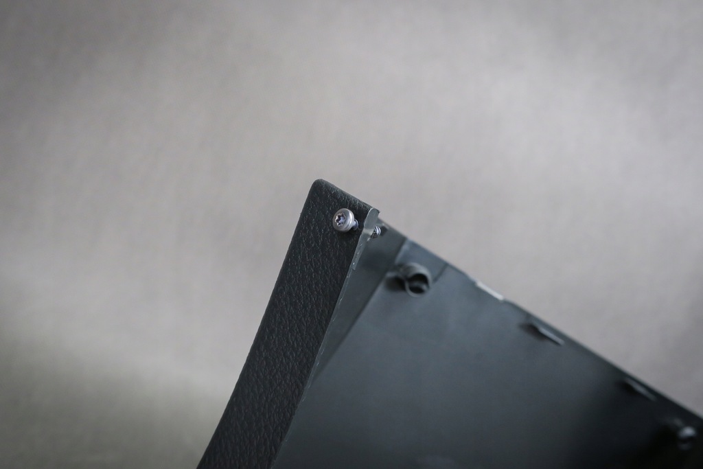 фото №9, Молдинг порог внутренняя audi q7 4m 4m0853370b