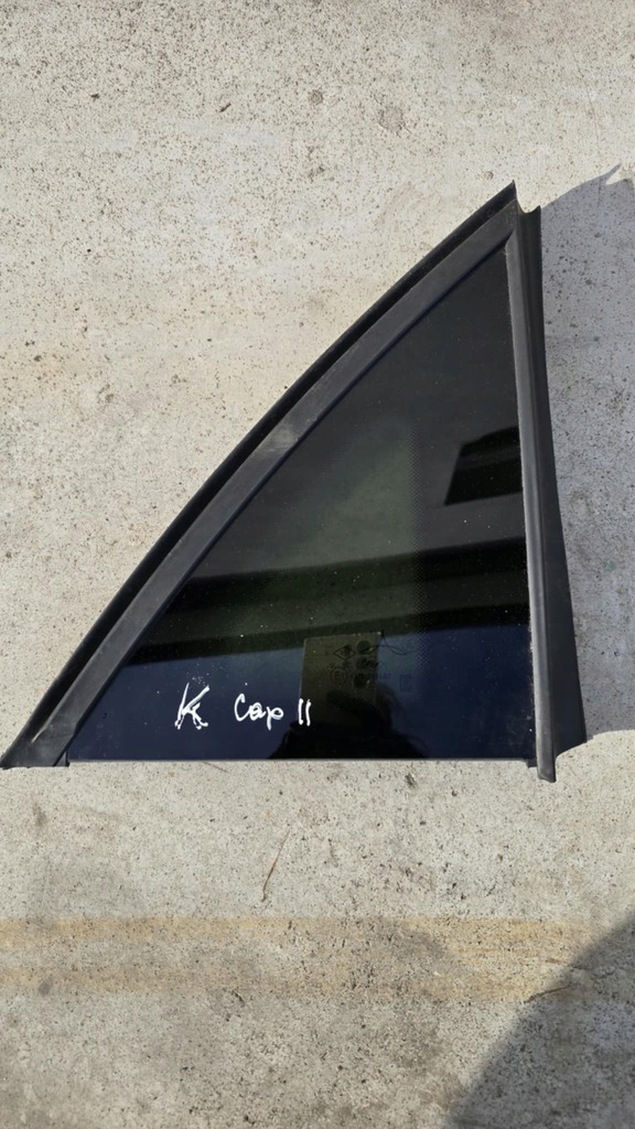 фото №1, Трикутник скло задня права renault captur ii 833001346r