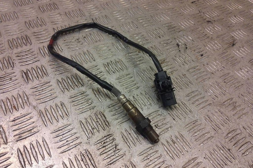 фото №8, Датчик лямбда-зонд hyundai i40 cw vf 1928404687 1.68l дизель 100kw 2016
